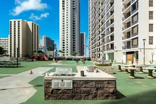 Waikiki Banyan High Level Condo With Private Lanai Condo Honolulu